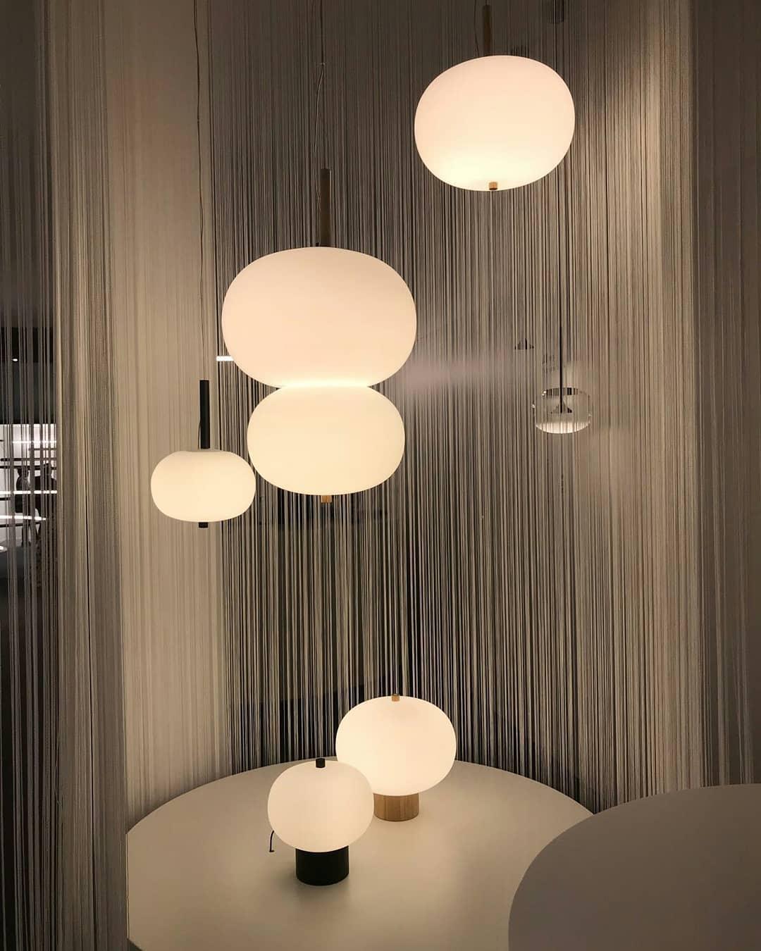 Ilargi Table Lamp - Blowlighting