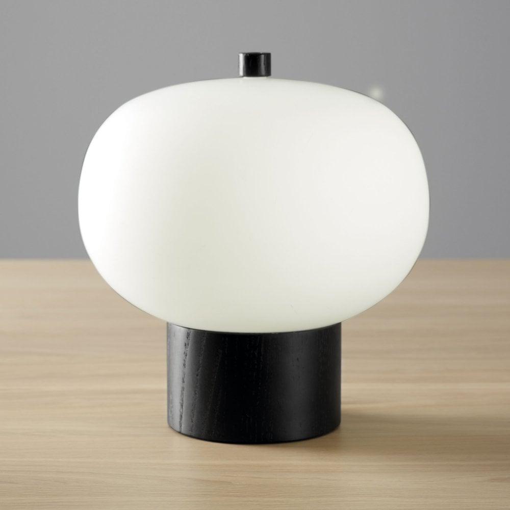 Ilargi Table Lamp - Blowlighting