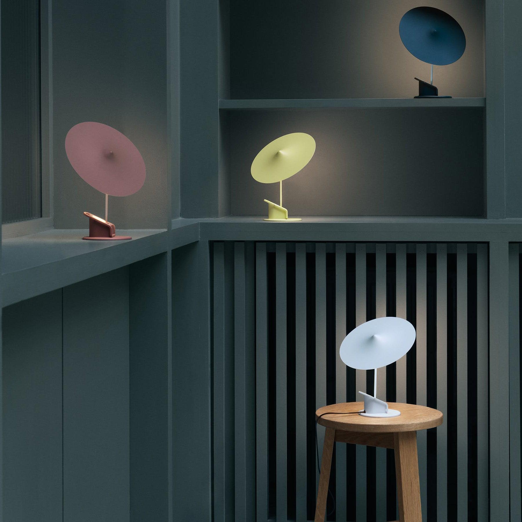 Ile Table Lamp - Blowlighting