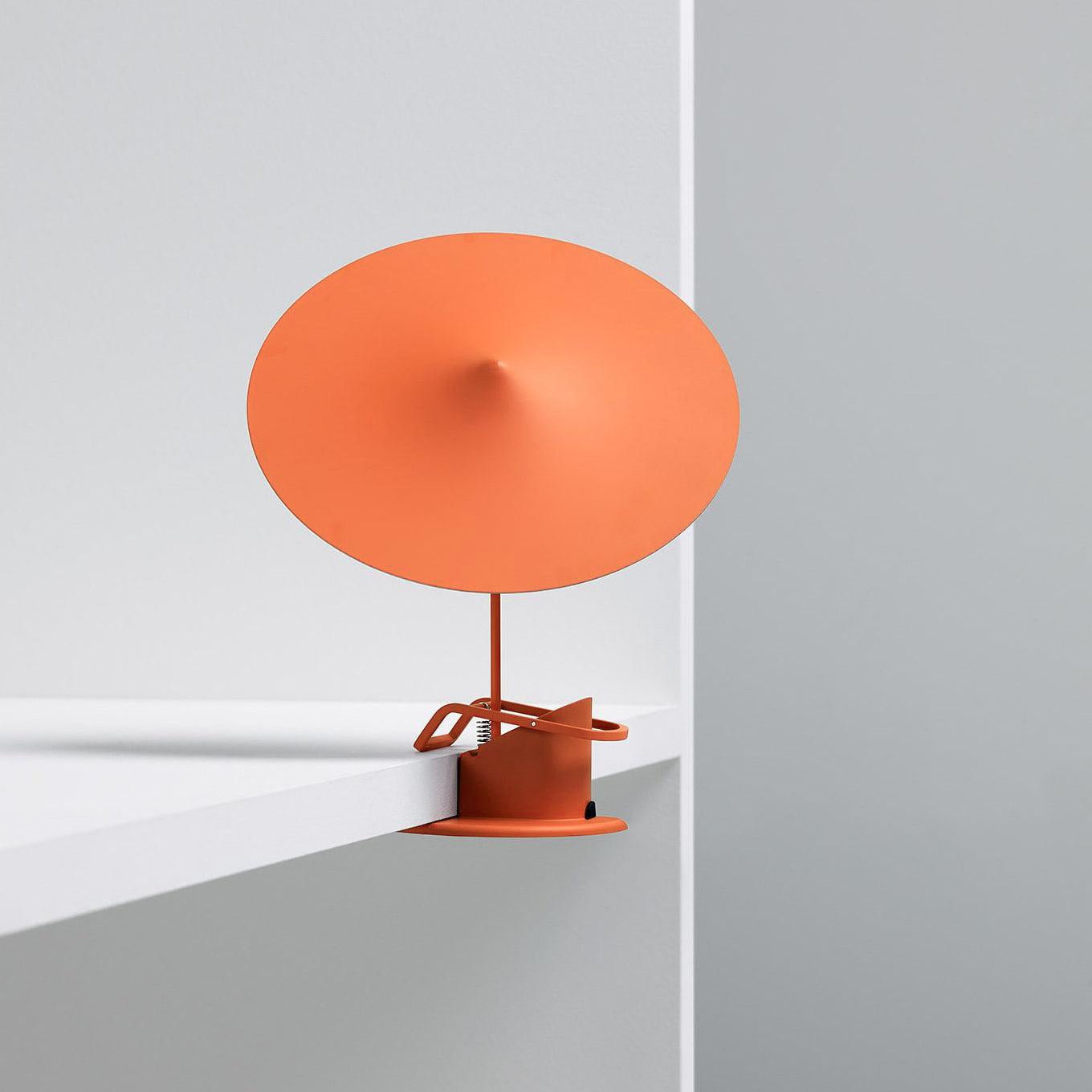Ile Table Lamp - Blowlighting
