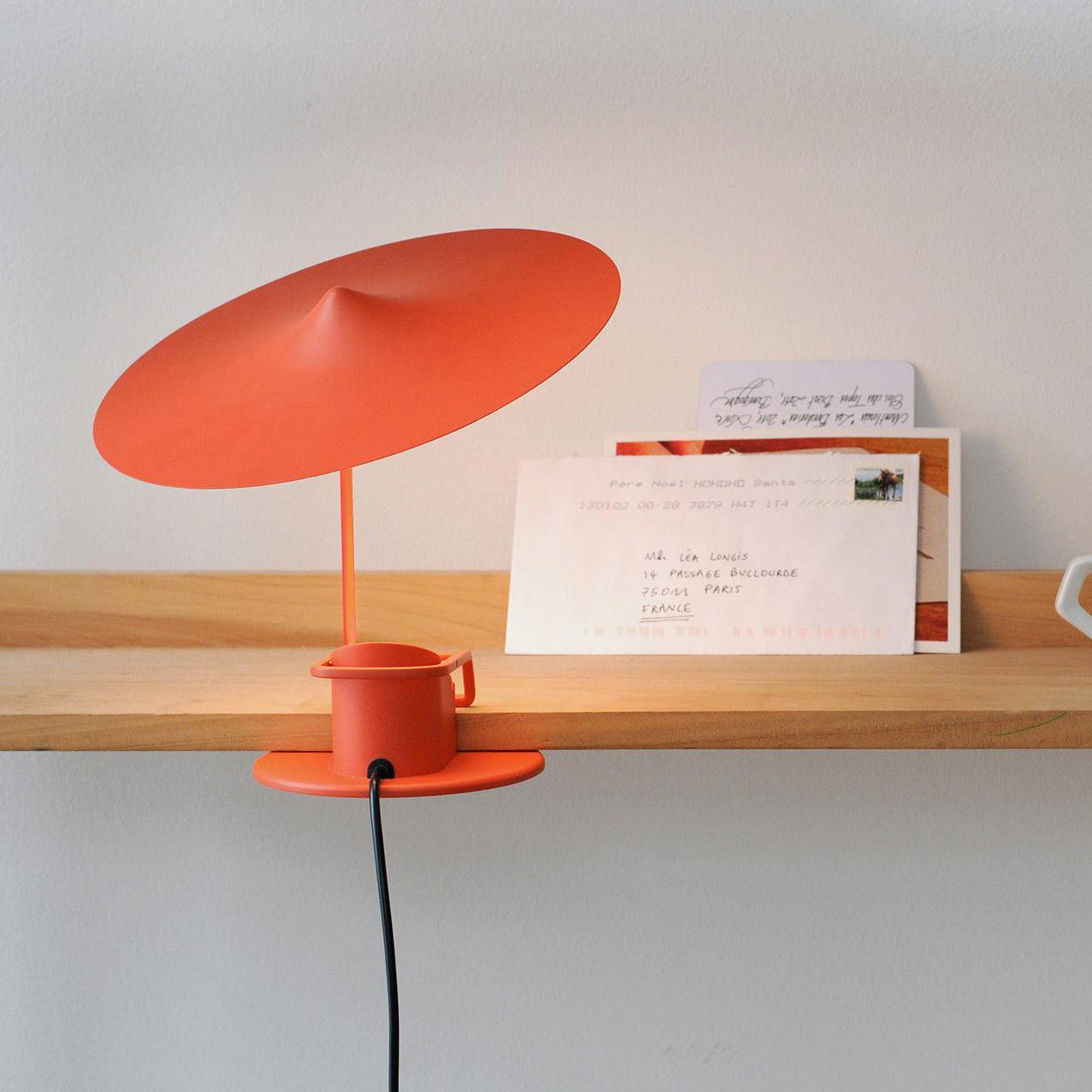 Ile Table Lamp - Blowlighting