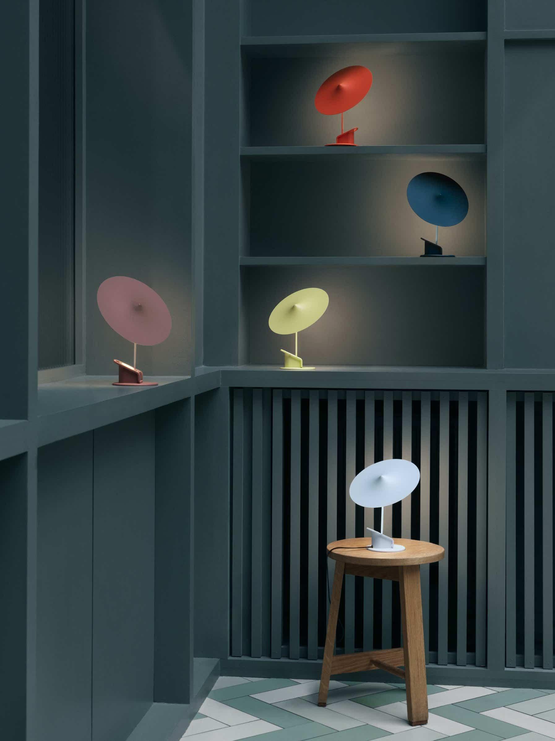 Ile Table Lamp - Blowlighting