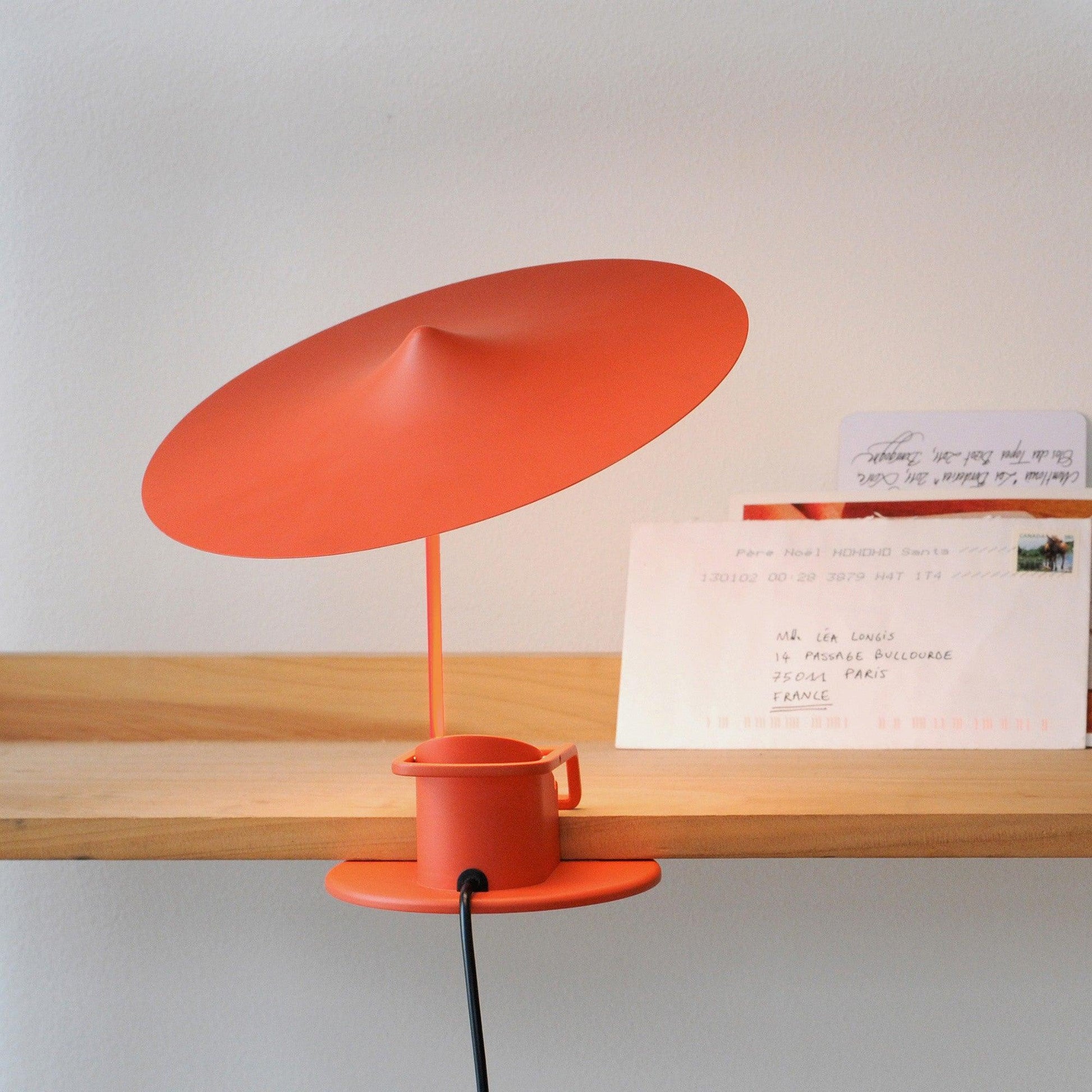 Ile Table Lamp - Blowlighting