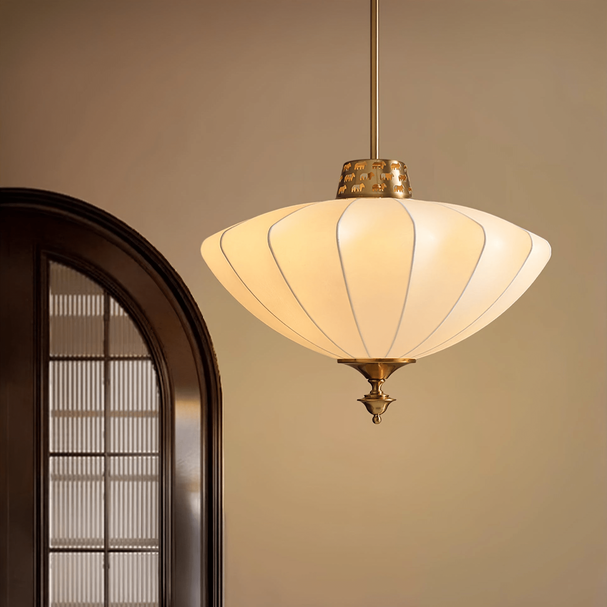 Imperial Bloom Pendant Lamp - Blowlighting