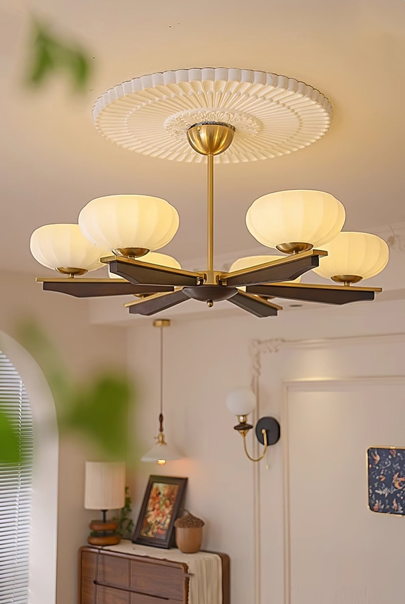 Imperium Chandelier - Blowlighting