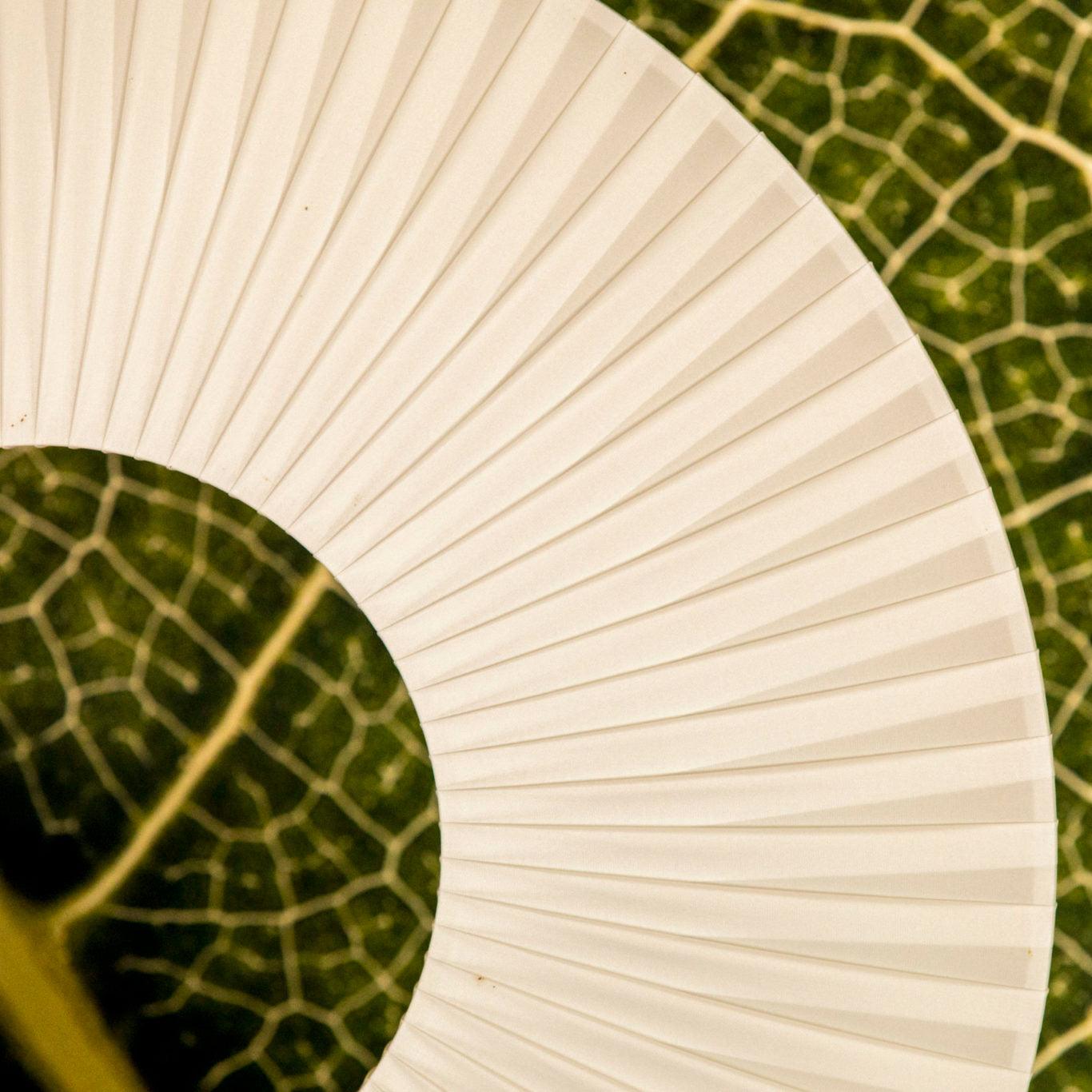 Helen Modern Metal Floor Lamp - Blowlighting