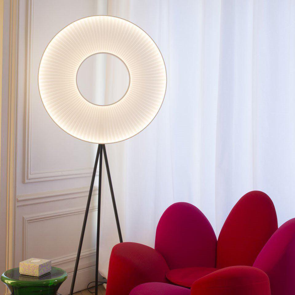 Helen Modern Metal Floor Lamp - Blowlighting