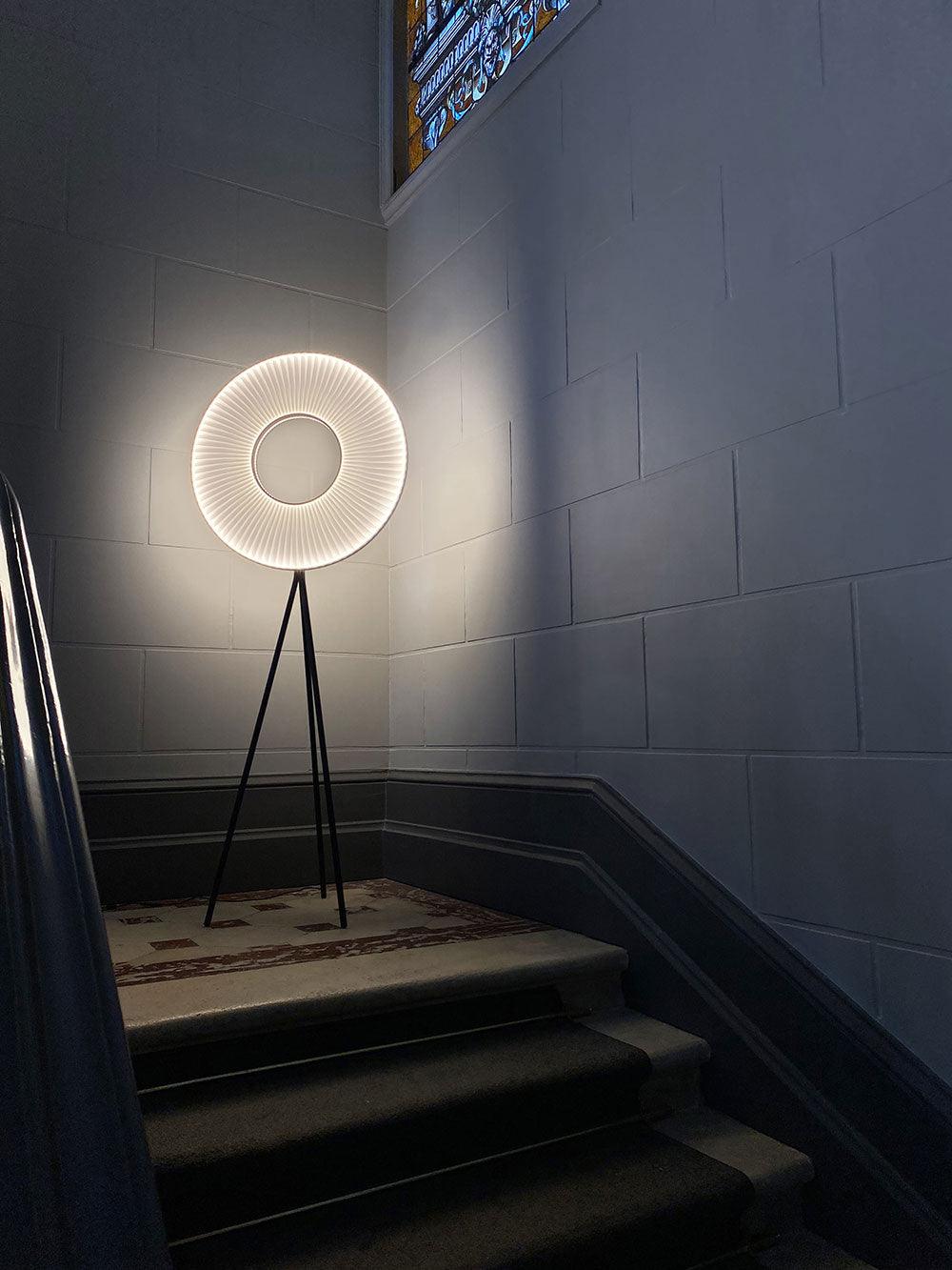 Helen Modern Metal Floor Lamp - Blowlighting