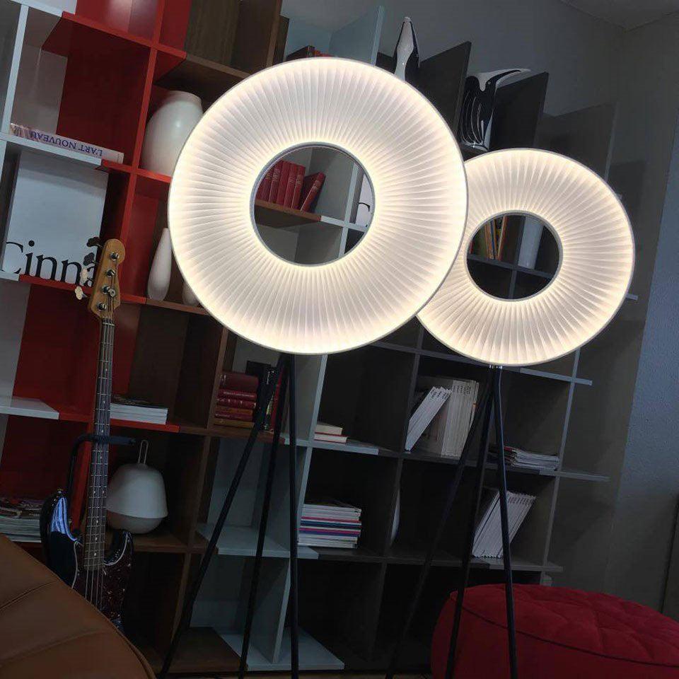 Helen Modern Metal Floor Lamp - Blowlighting