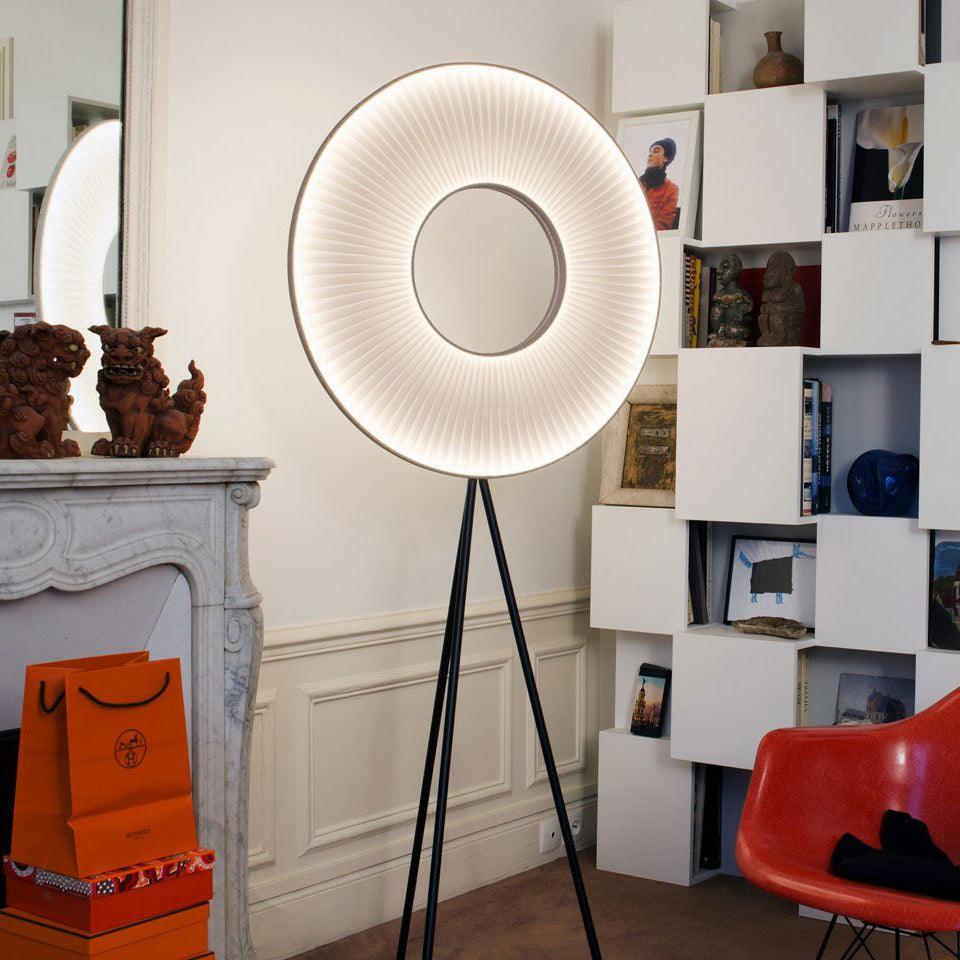 Helen Modern Metal Floor Lamp - Blowlighting