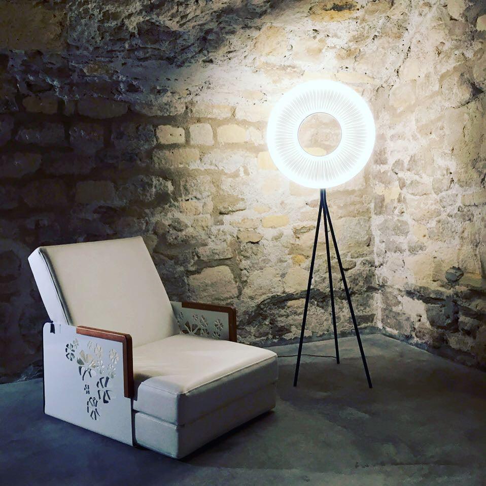 Helen Modern Metal Floor Lamp - Blowlighting