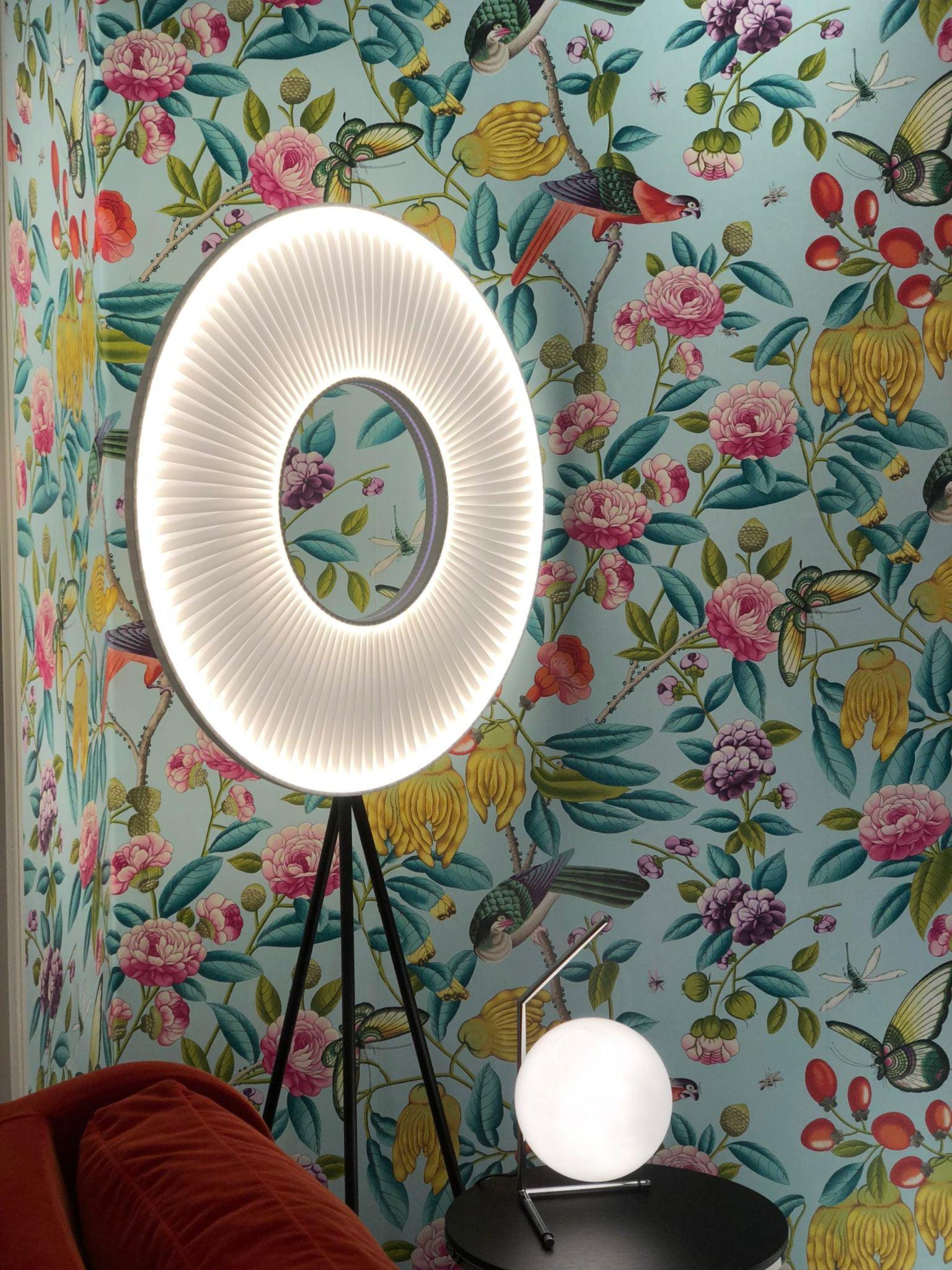 Helen Modern Metal Floor Lamp - Blowlighting