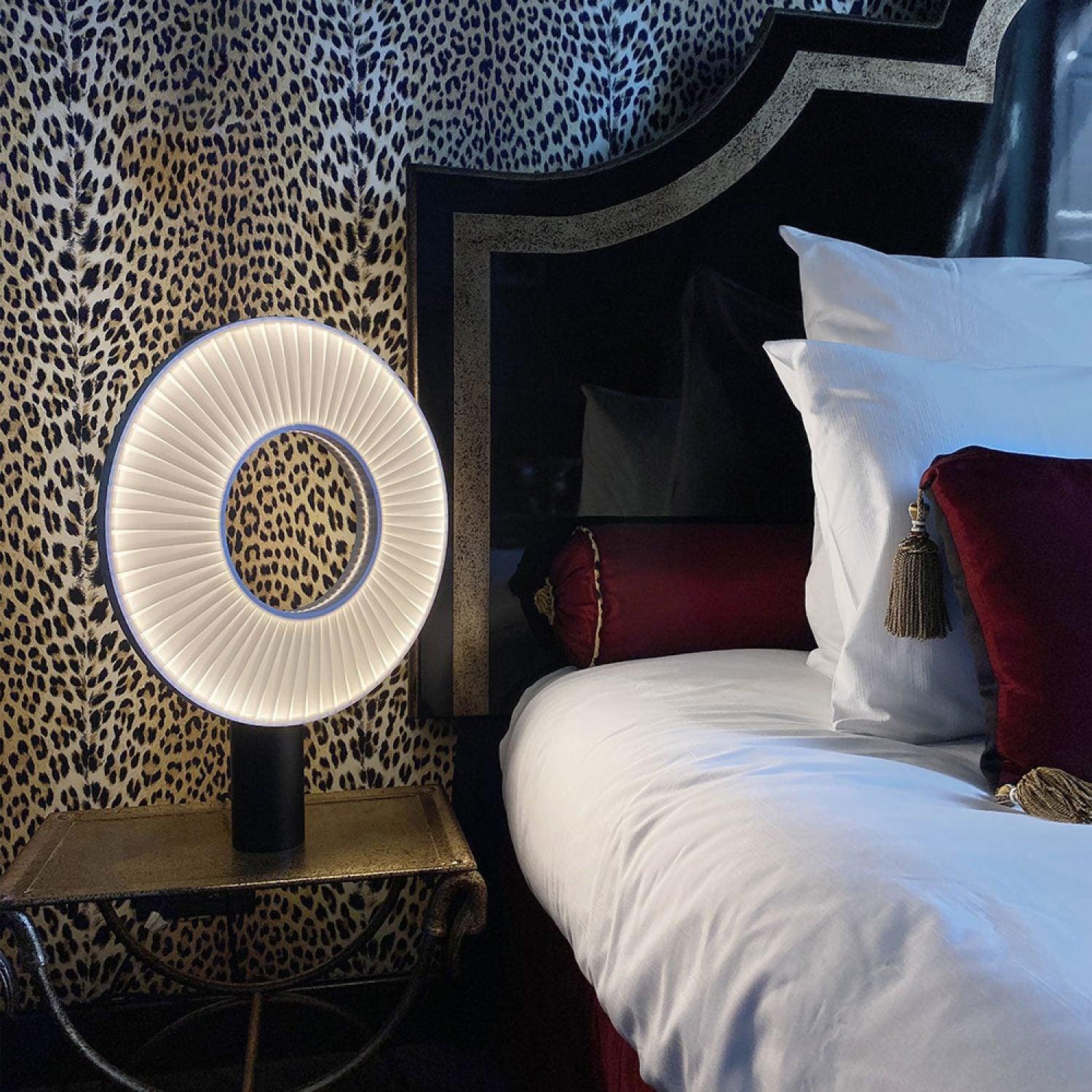 Vespera Table Lamp - Blowlighting