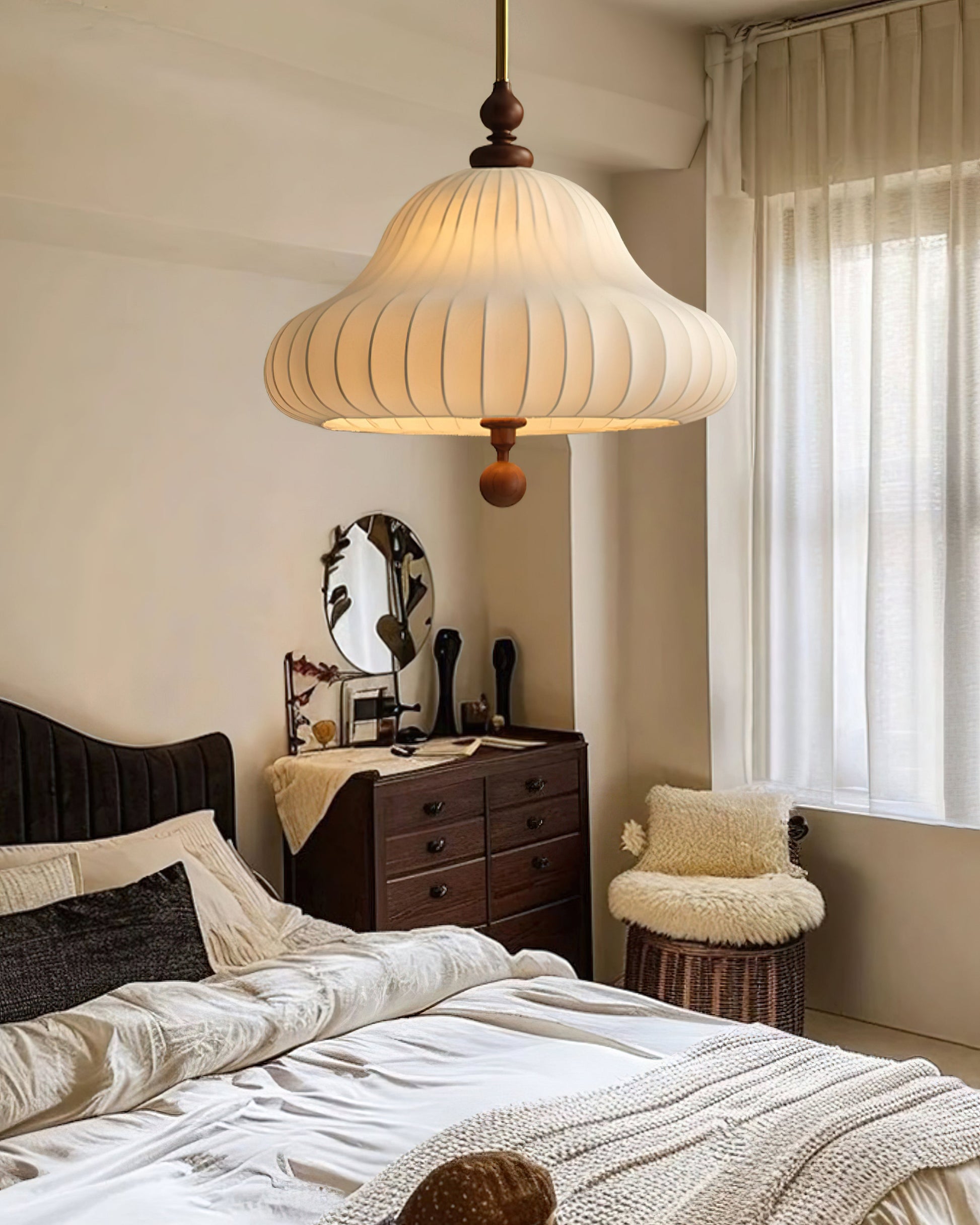Isabella Bloom Pendant Light - Blowlighting