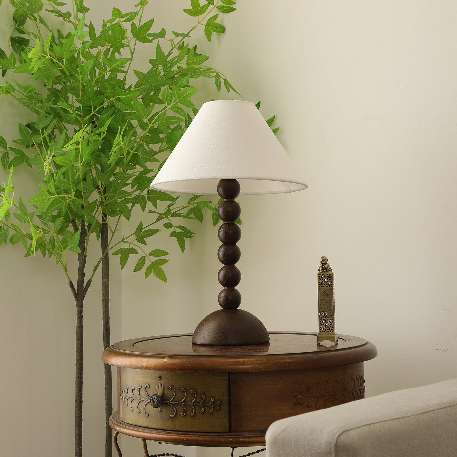 Isabella Grace Table Lamp - Blowlighting