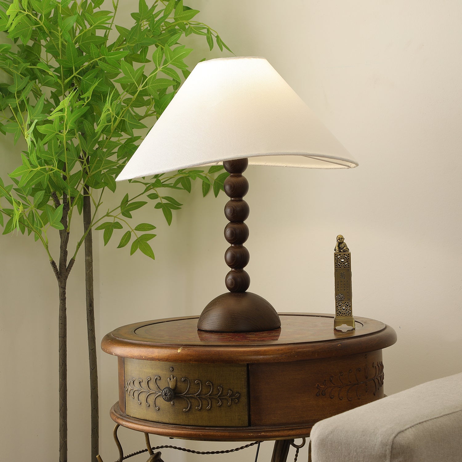 Isabella Grace Table Lamp - Blowlighting