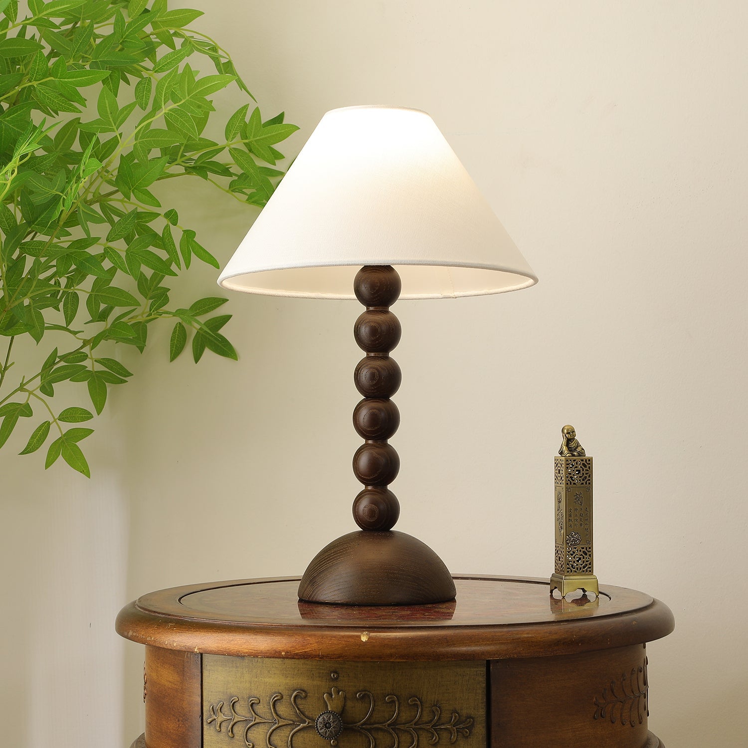 Isabella Grace Table Lamp - Blowlighting