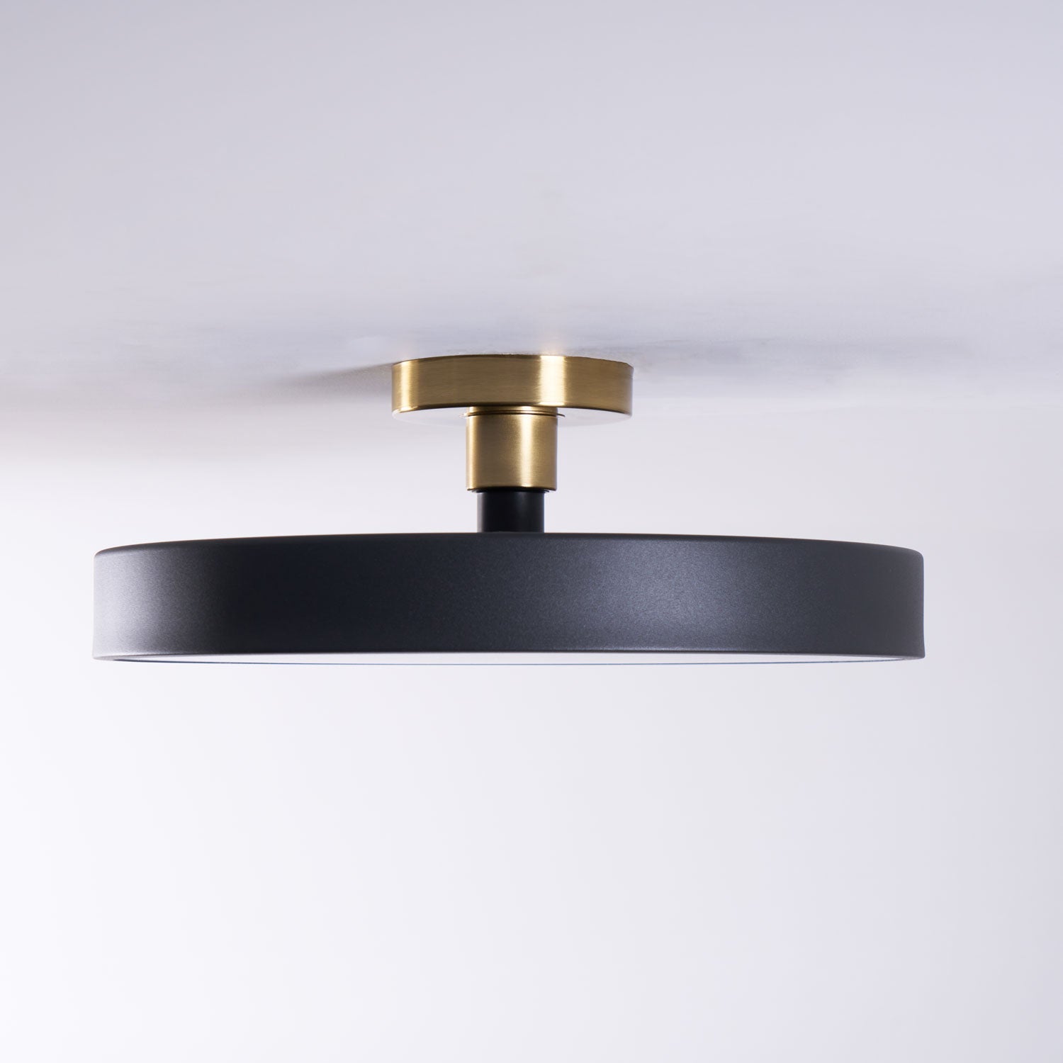 Isla Flush Mount Ceiling Lamp - Blowlighting