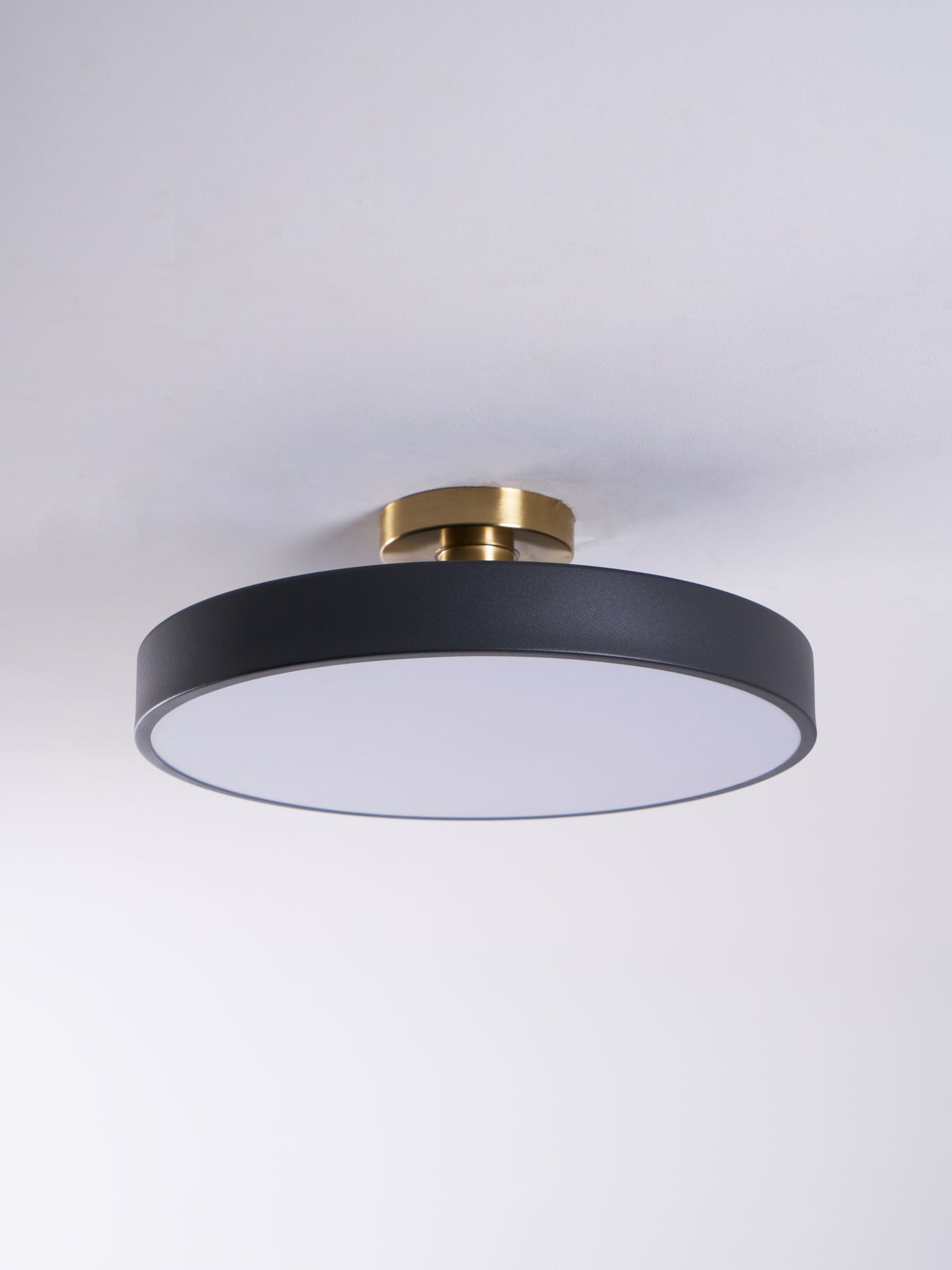 Isla Flush Mount Ceiling Lamp - Blowlighting