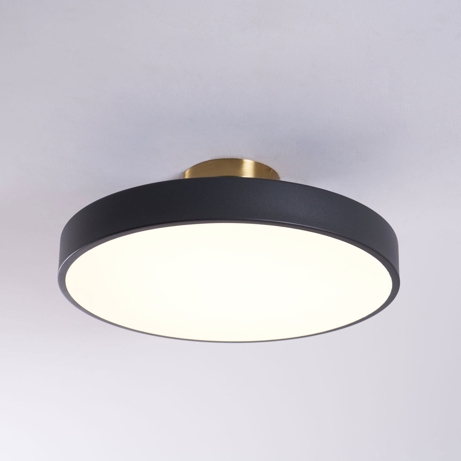Isla Flush Mount Ceiling Lamp - Blowlighting