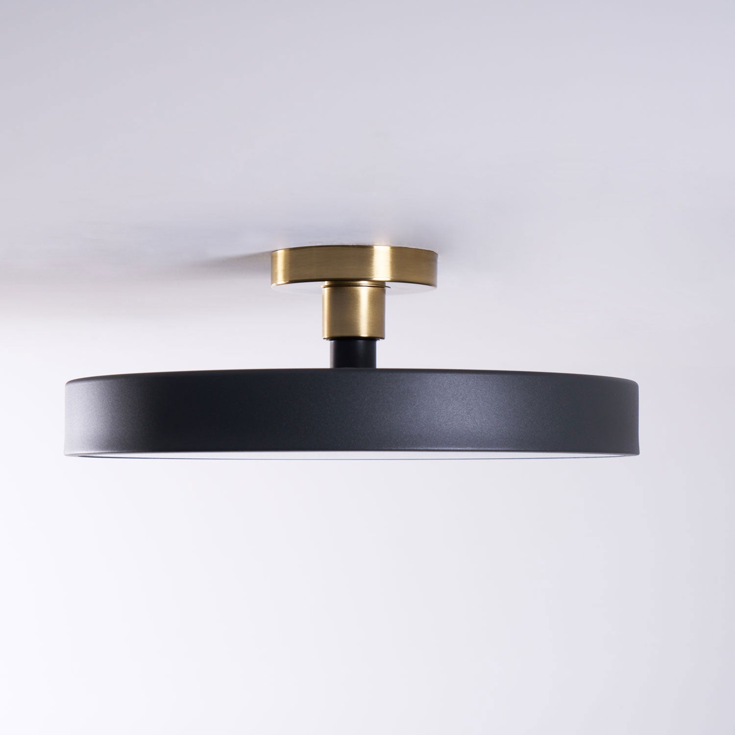 Isla Flush Mount Ceiling Lamp - Blowlighting