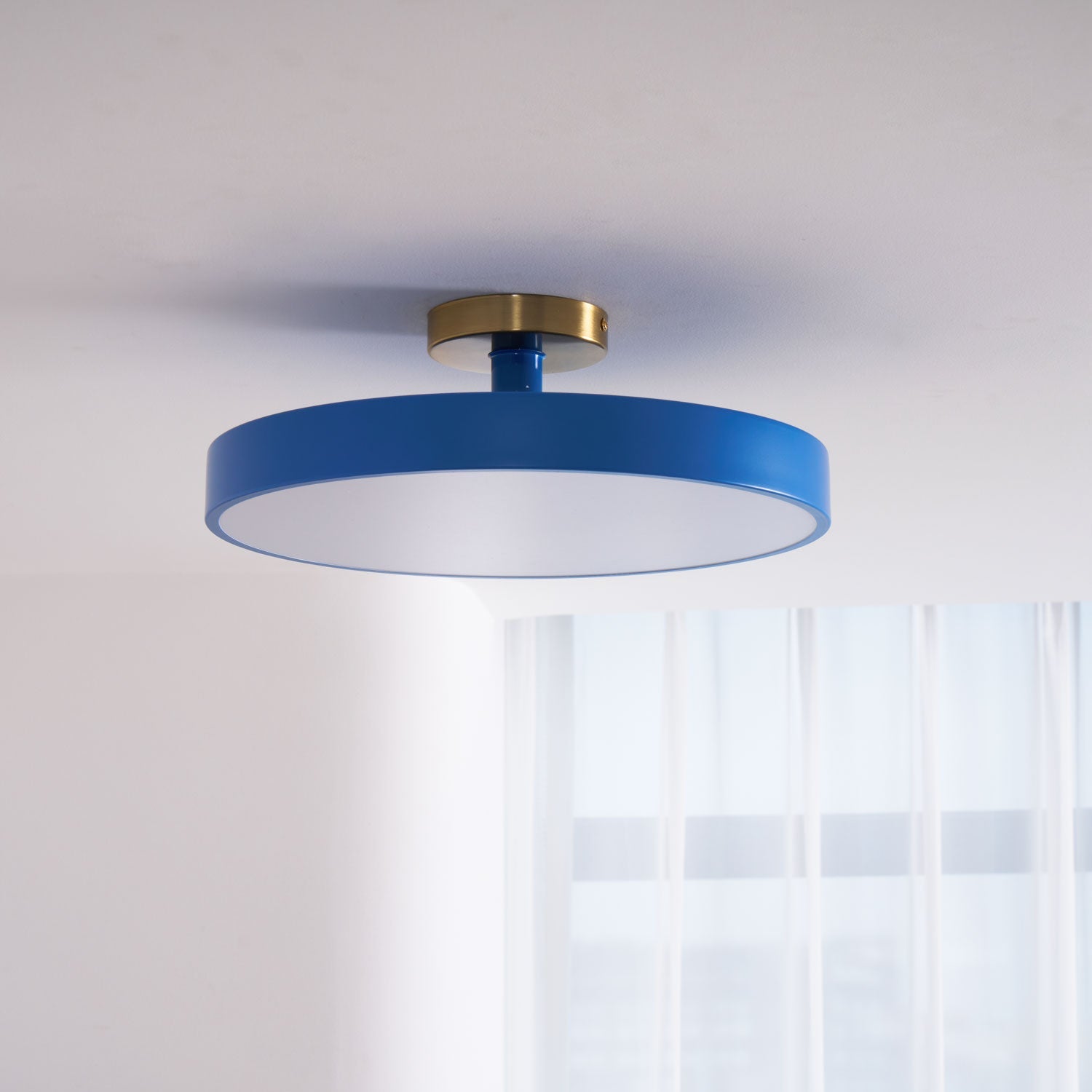 Isla Flush Mount Ceiling Lamp - Blowlighting