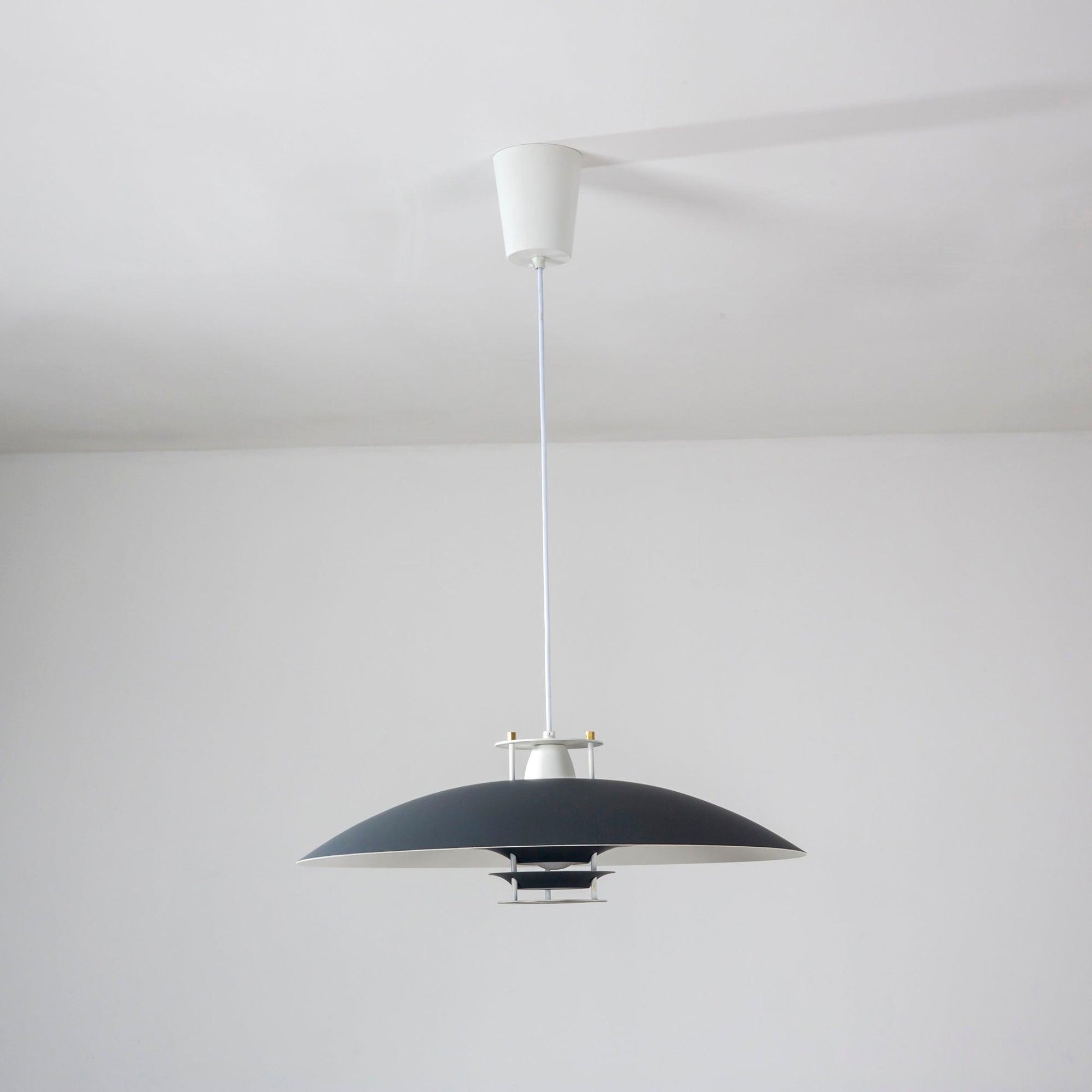 JL 341 Pendant Light - Blowlighting