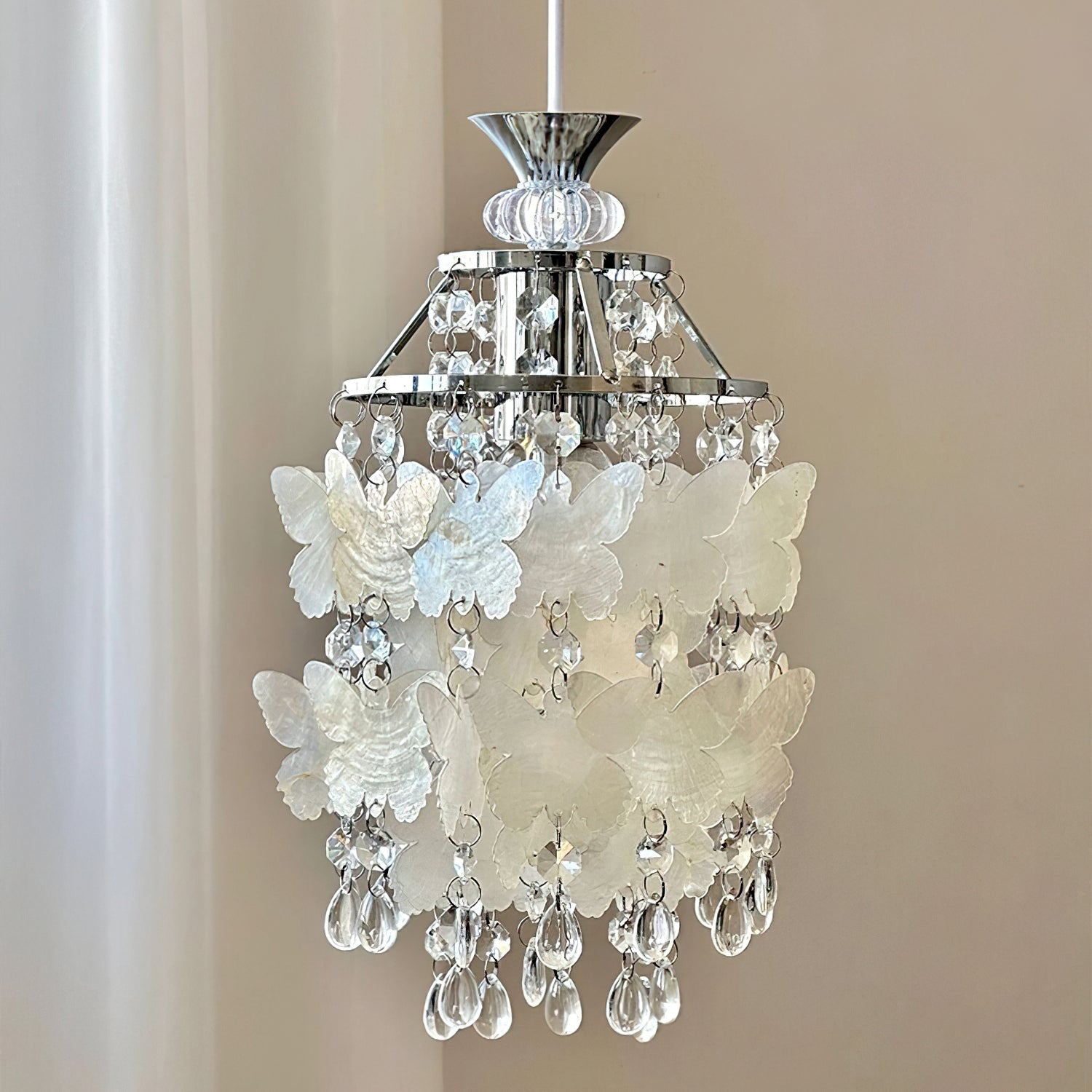 Jasinski Vintage Shell Pendant Light