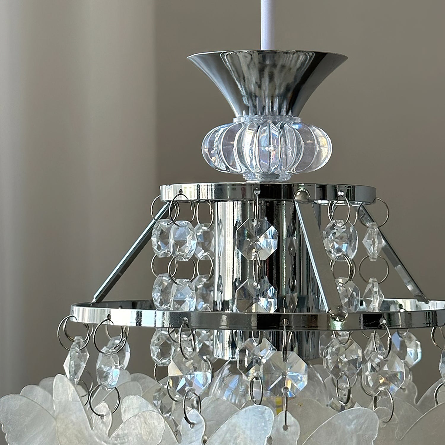 Jasinski Vintage Shell Pendant Light