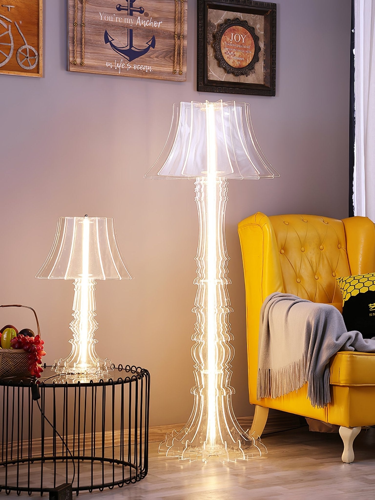 Elmariel Sculptural Acrylic Table Lamp - Blowlighting