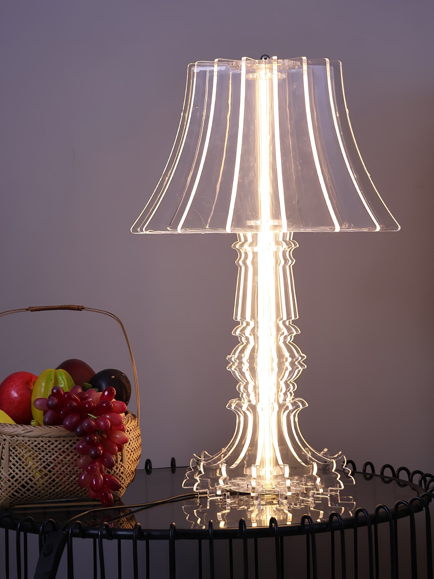 Elmariel Sculptural Acrylic Table Lamp - Blowlighting