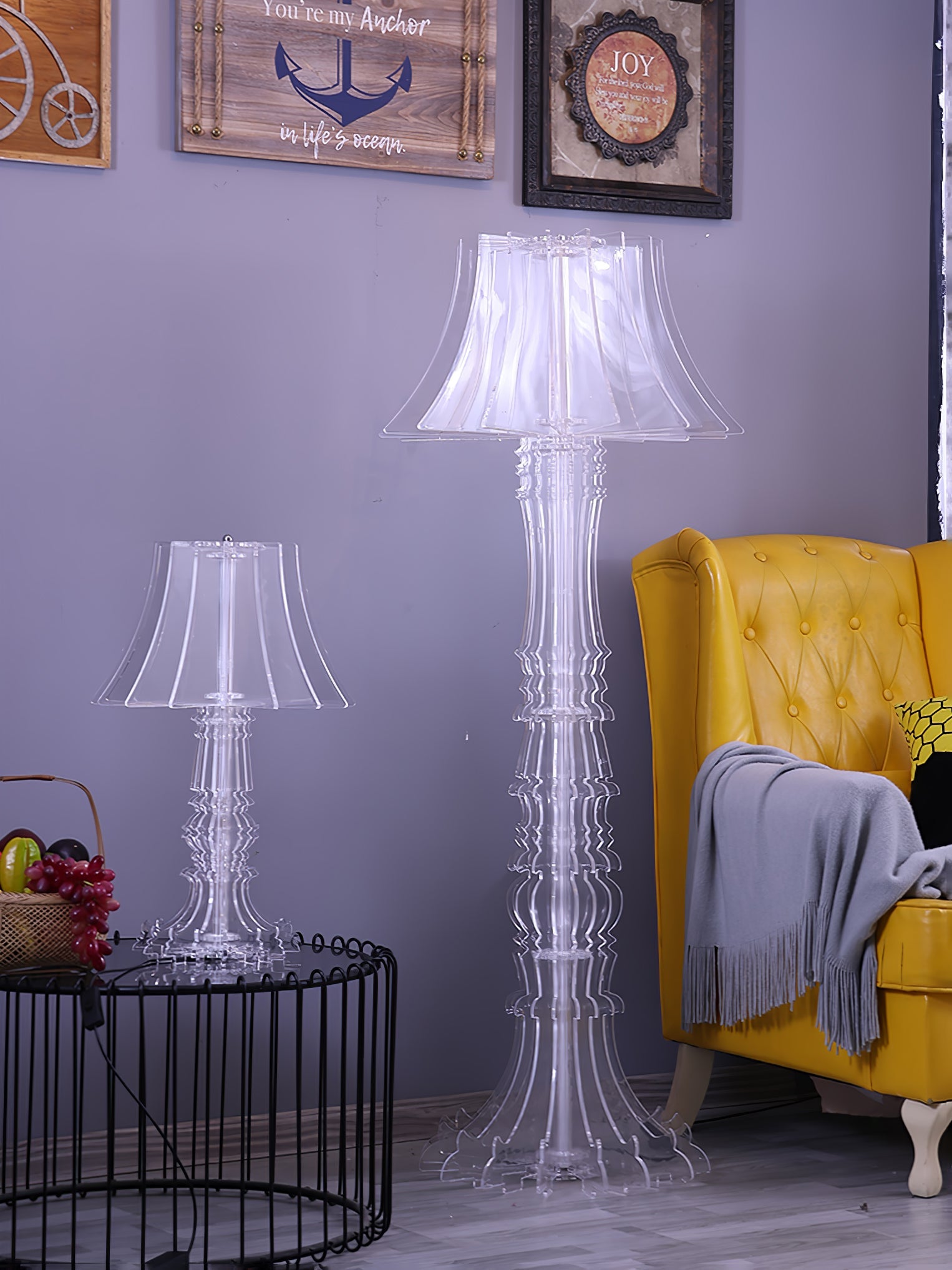 Elmariel Sculptural Acrylic Table Lamp - Blowlighting