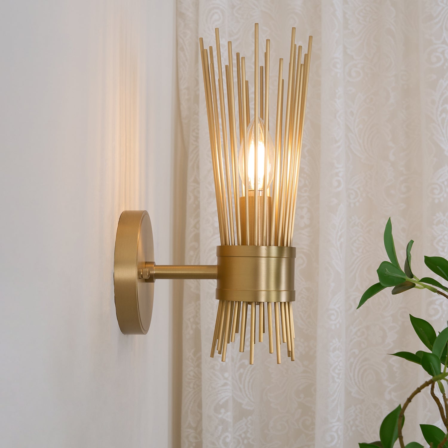 Jovenko Candle Wall Light - Blowlighting
