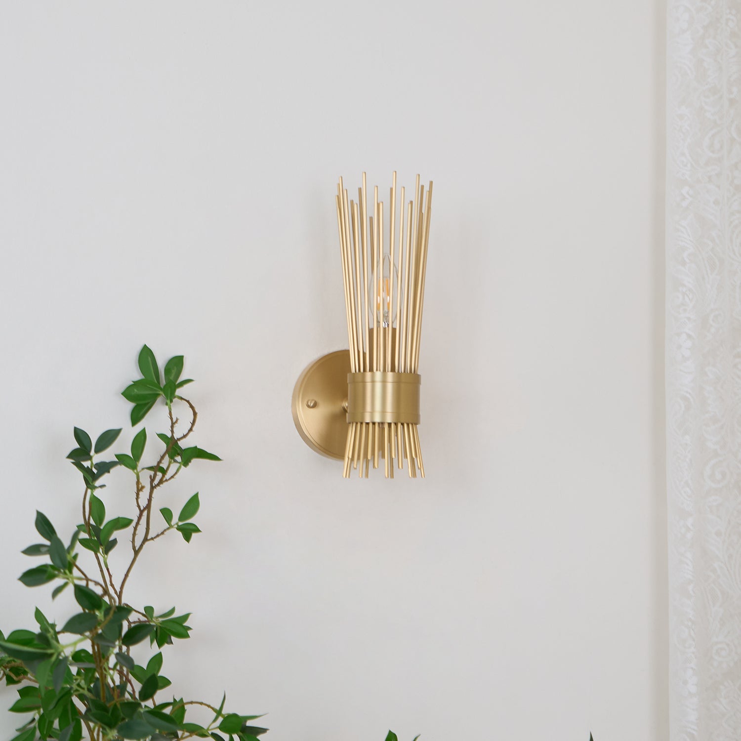 Jovenko Candle Wall Light - Blowlighting