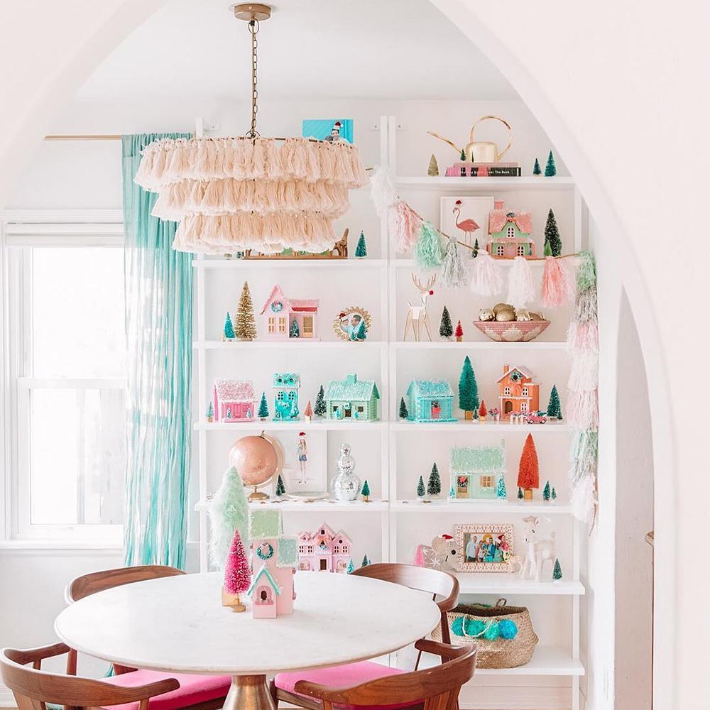 Fela Tassel Chandelier - Blowlighting