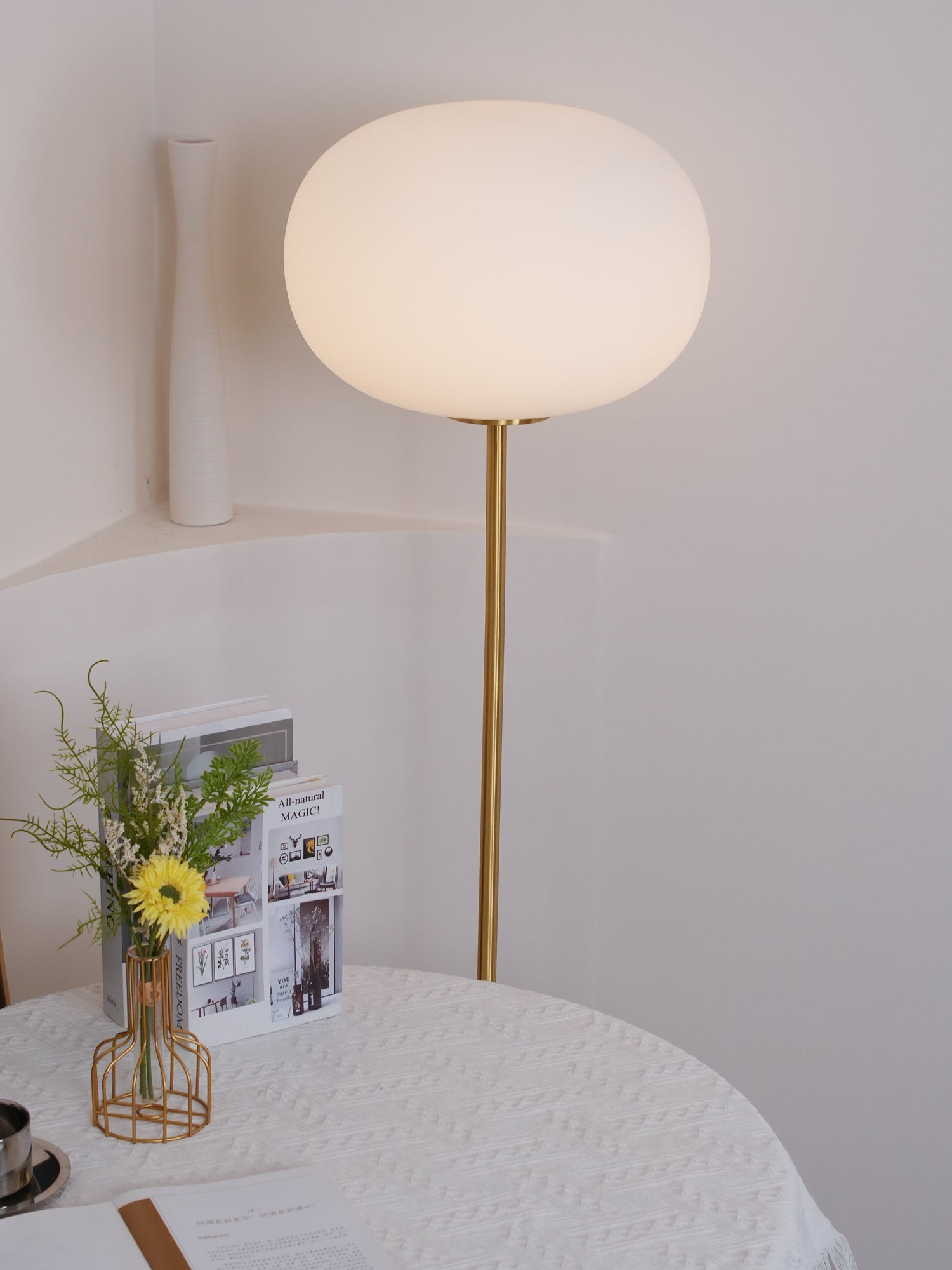 Iloryra Column-Base Travertine Floor Lamp - Blowlighting