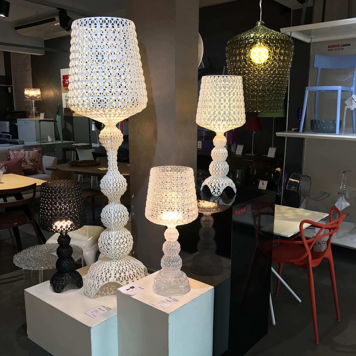 Avnoran Premium Nordic Art Plastic Pendant Lamp - Blowlighting