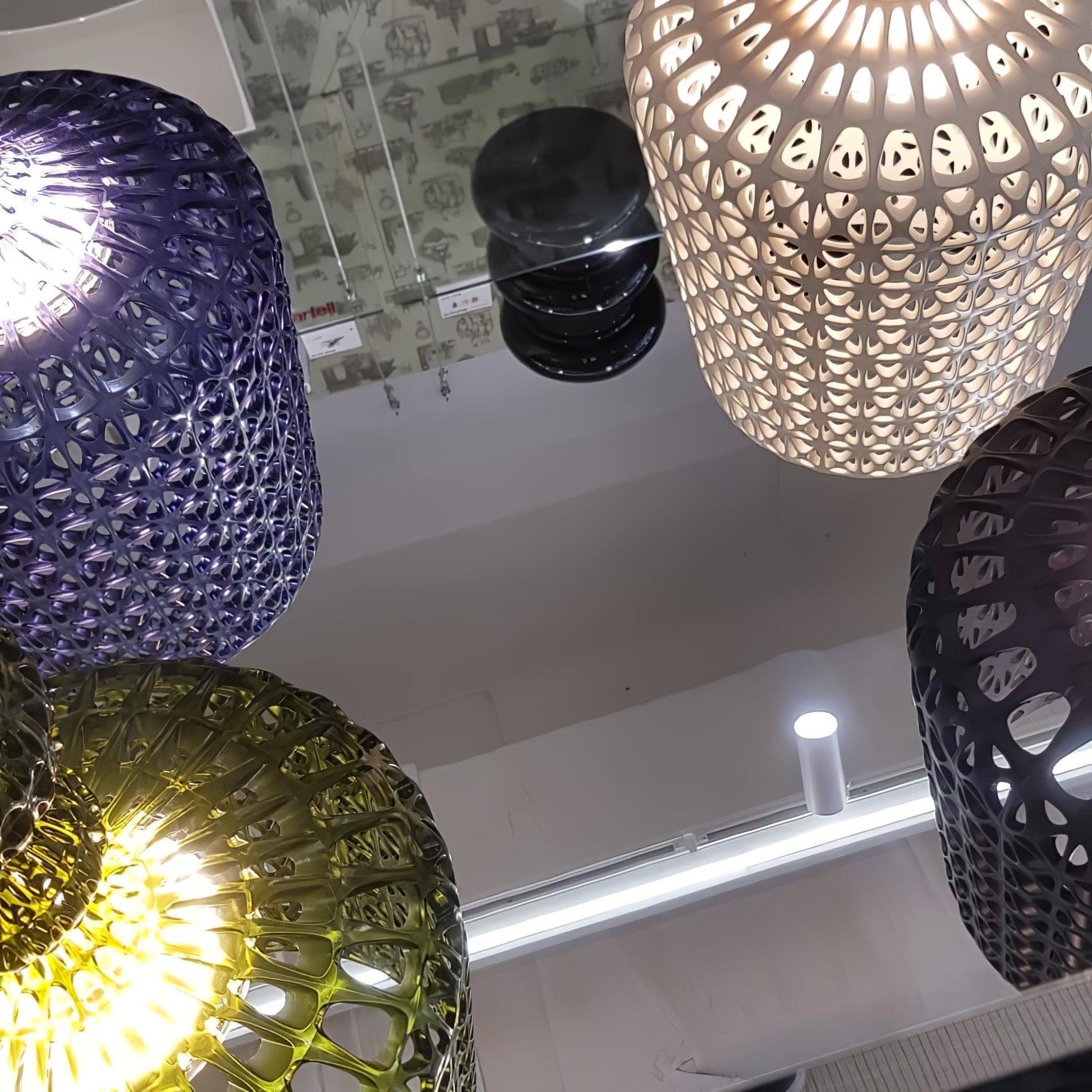 Avnoran Premium Nordic Art Plastic Pendant Lamp - Blowlighting