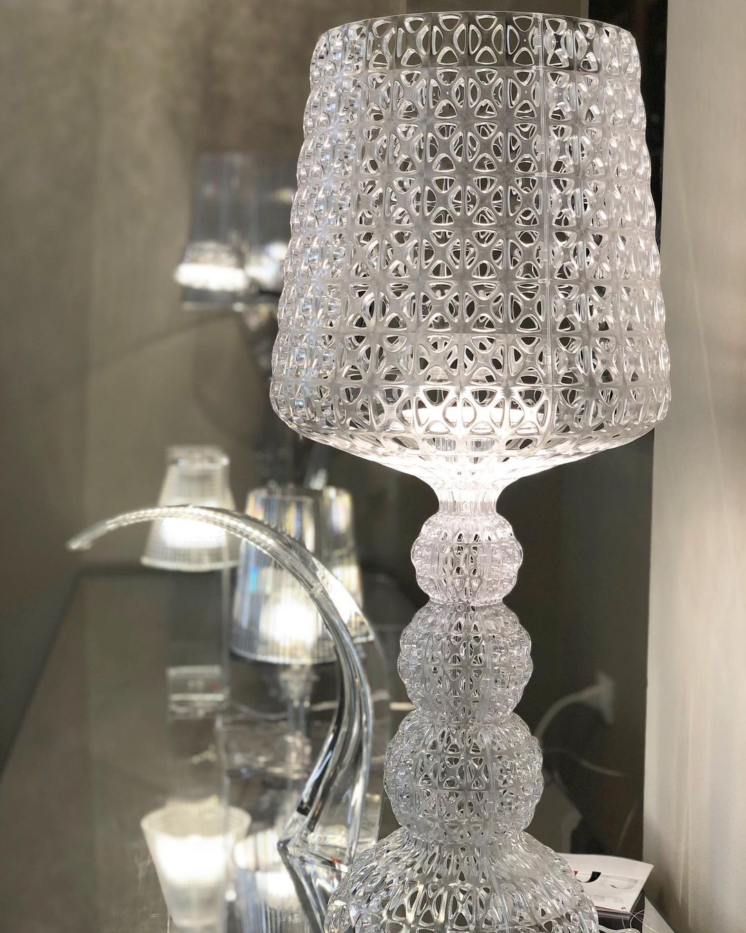 Kabuki Table Lamp - Blowlighting