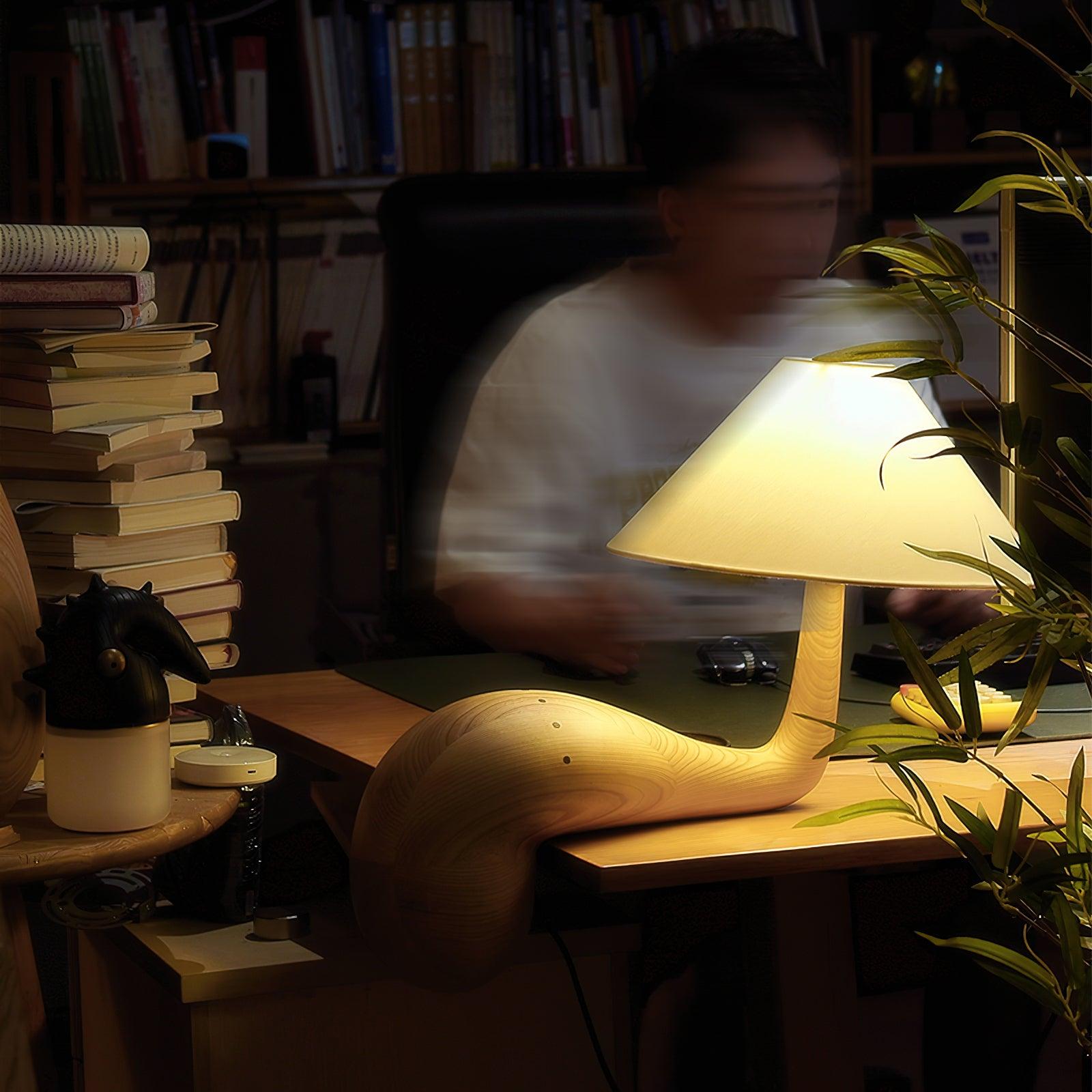 Kakuda Pine Desk Lamp - Blowlighting