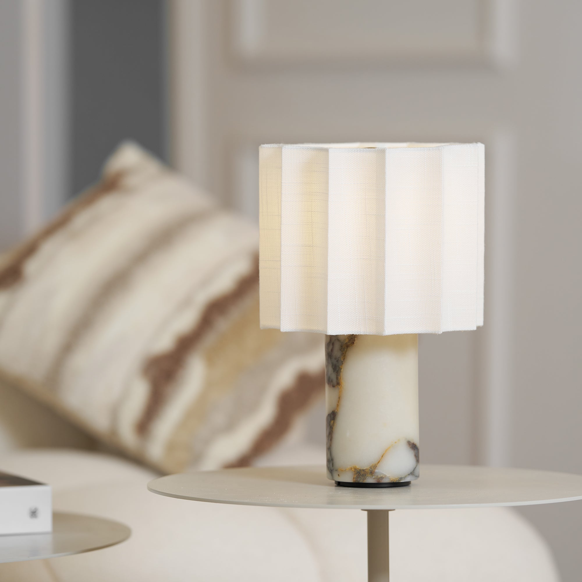 Orbis Veil Table Lamp - Blowlighting