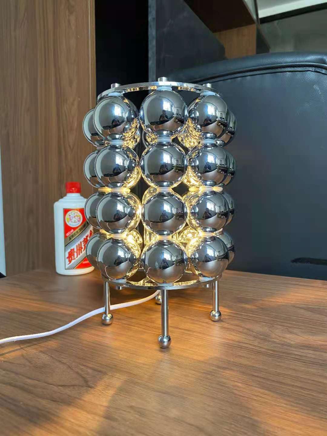 Kare Table Lamp - Blowlighting