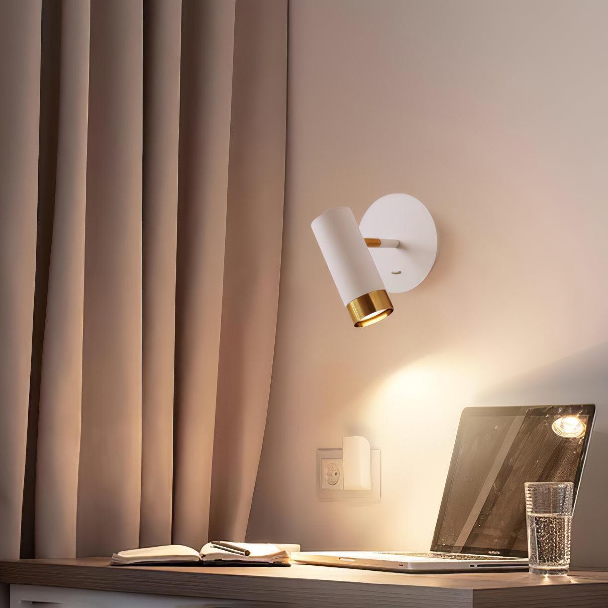 Karpo Wall Lamp - Blowlighting