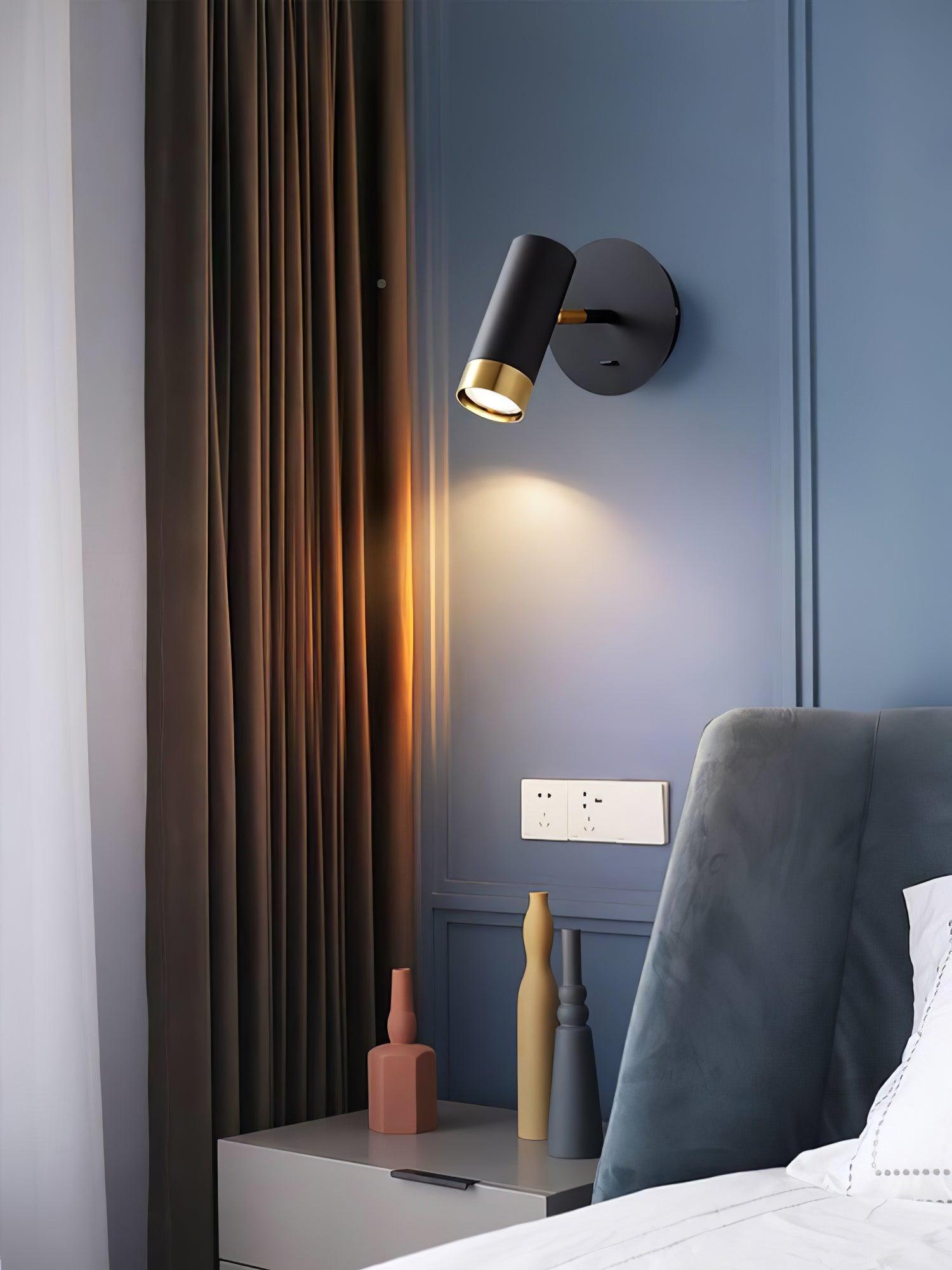 Karpo Wall Lamp - Blowlighting