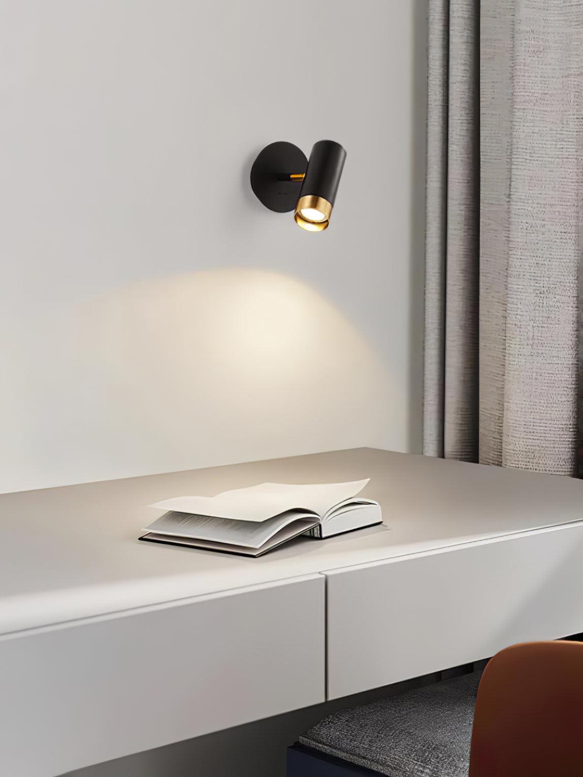 Karpo Wall Lamp - Blowlighting