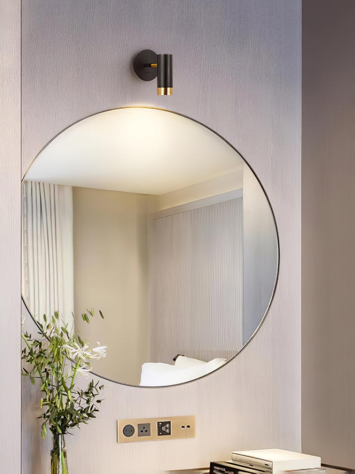 Karpo Wall Lamp - Blowlighting