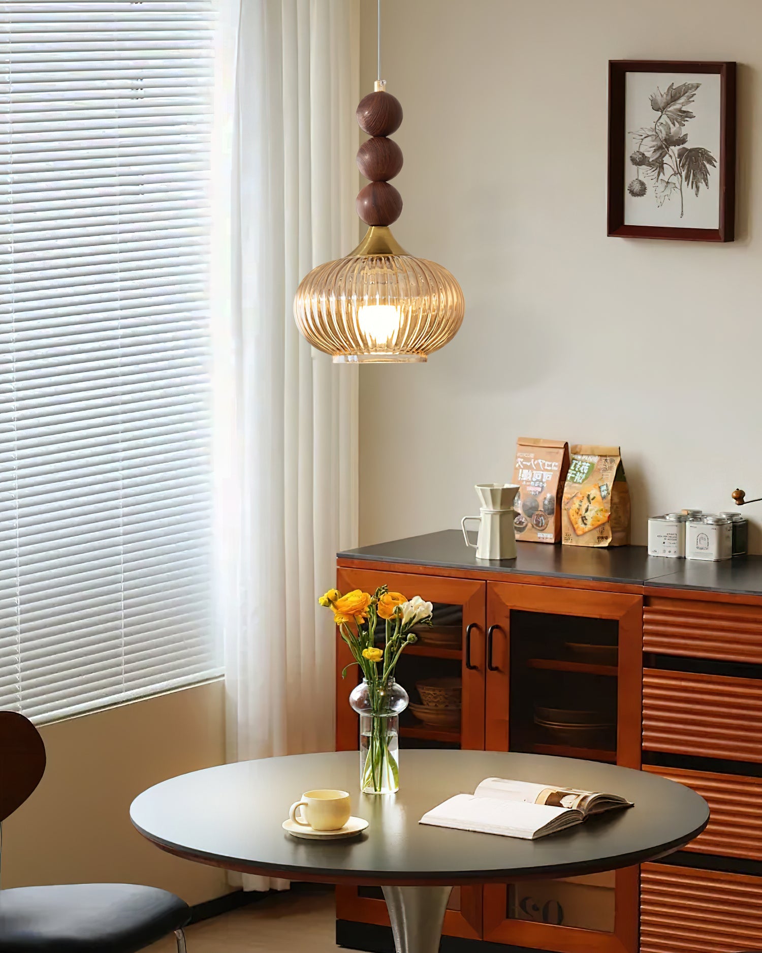 Kaydan Modern Glass Pendant Light