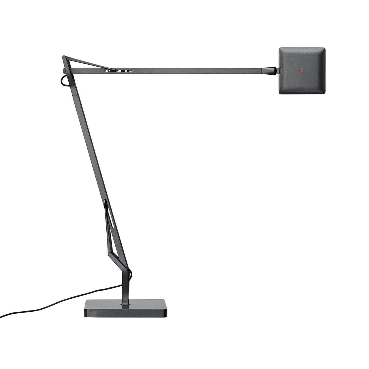 Edge Table Lamp - Blowlighting