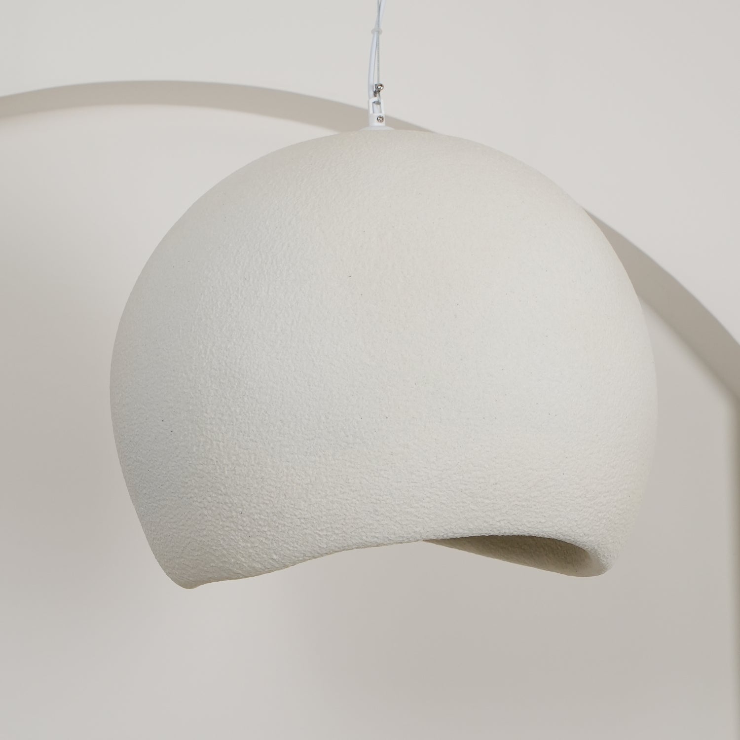 Khmara Resin Pendant Light - Blowlighting