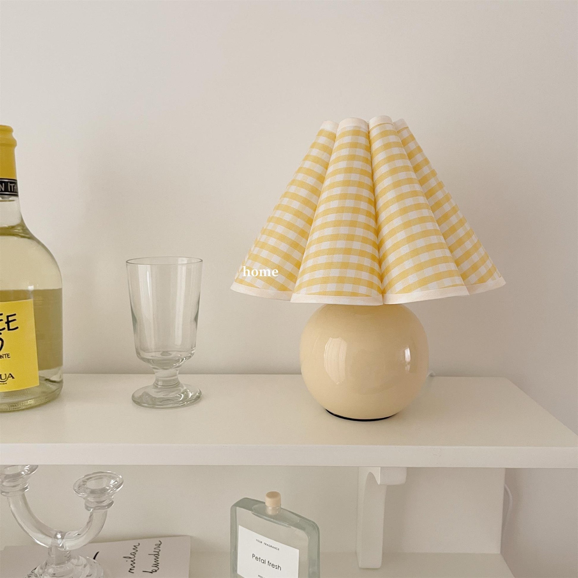 Kicsi Knife Pleat Table Lamp - Blowlighting